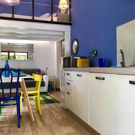 Venice New Studio Wi-fi A/c Garden Parking Kitchen 2+2 בית נופש
