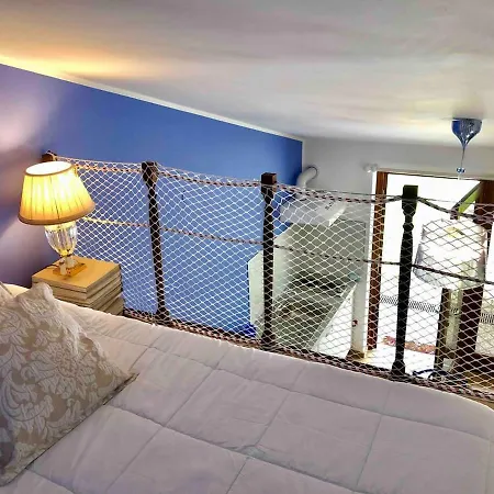 Venice New Studio Wi-fi A/c Garden Parking Kitchen 2+2 בית נופש