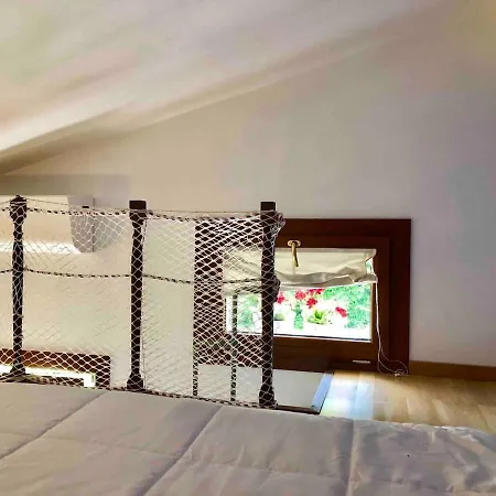 בית נופש Venice New Studio Wi-fi A/c Garden Parking Kitchen 2+2