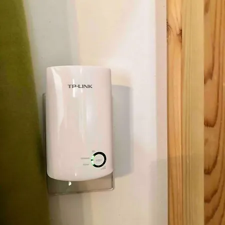 펜션 Venice New Studio Wi-fi A/c Garden Parking Kitchen 2+2 Dosson